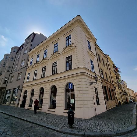 Velky Byt 3+Kk Klicperova, 2 Loznice Hradec Králové Dış mekan fotoğraf